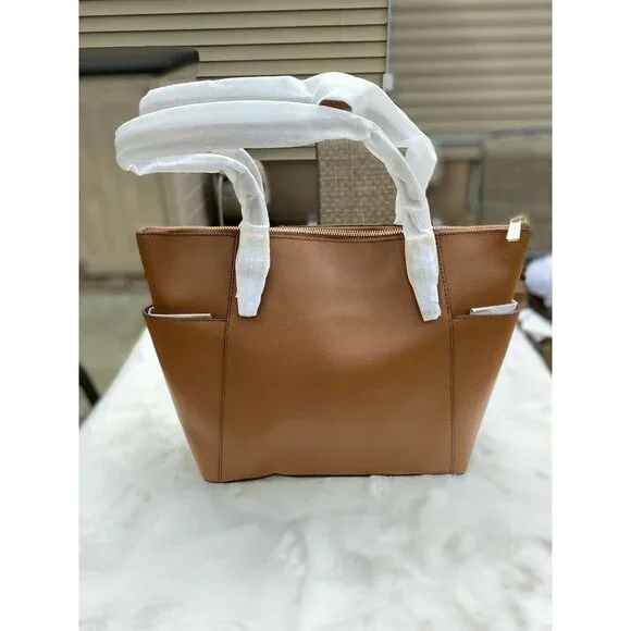 NWT MICHAEL Michael Kors Jet Set East West Top Zip - Picture 3 of 6